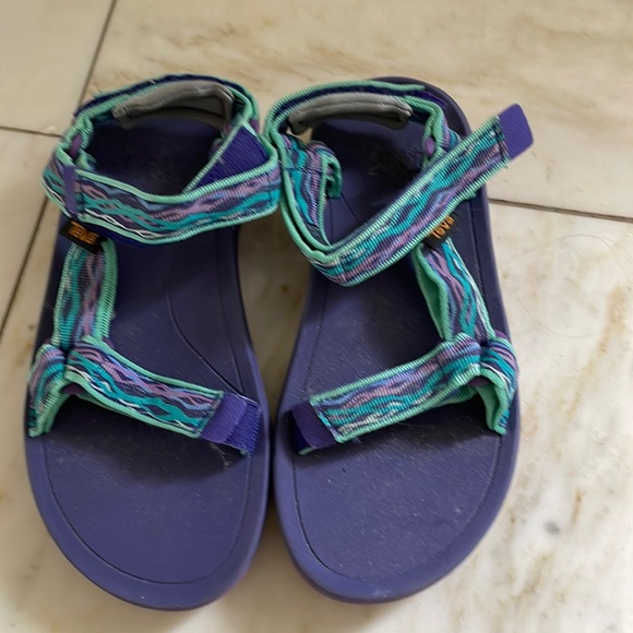 Teva sandals. Like new.  Worn only couple times - Picture 1 of 4